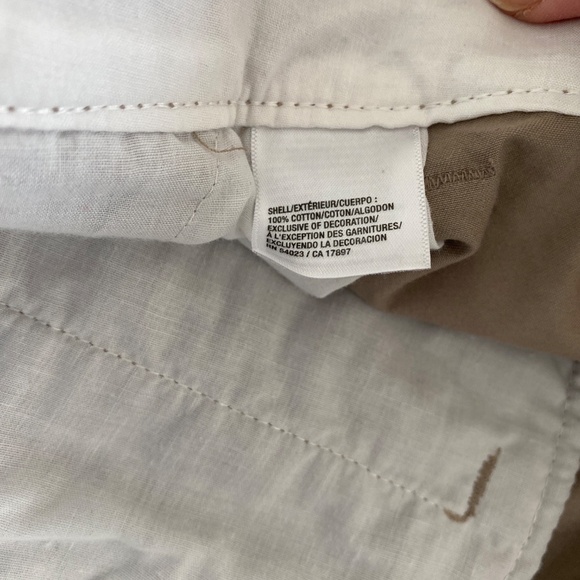 Old Navy Chino Flamingo Shorts Inseam 4" Size 12 - Picture 5 of 5